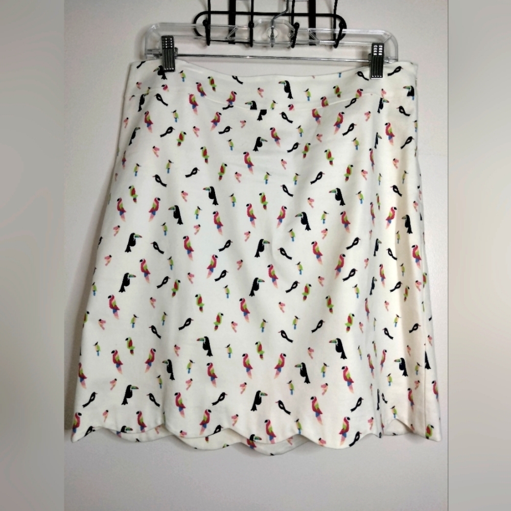 Talbots (Size 8) Multicolored Parrot Novelty Print Scalloped Hem Pull-on Skirt